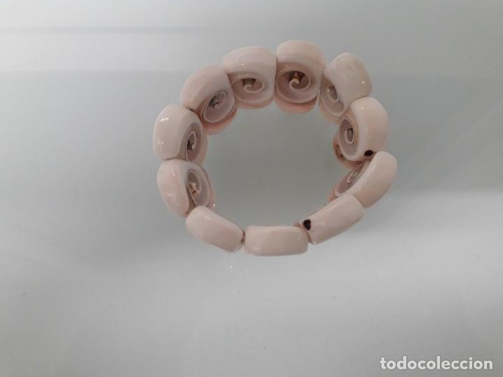 Joyeria: PULSERA DE CONCHAS DE COLOR MARFIL - EXTENSIBLE - Foto 3