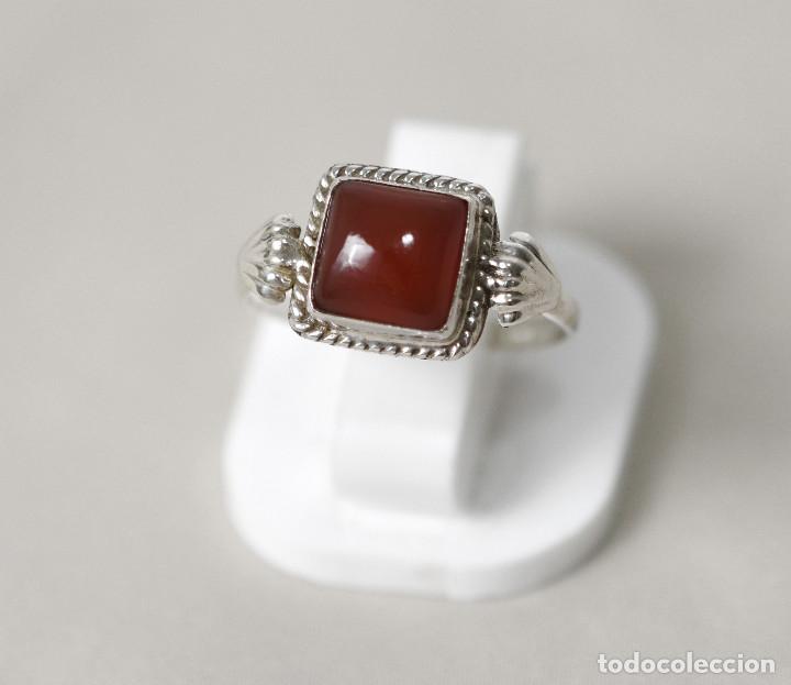 Joyeria: Anillo de plata de ley con granate cabuj&oacute;n - Talla 17 - Foto 1
