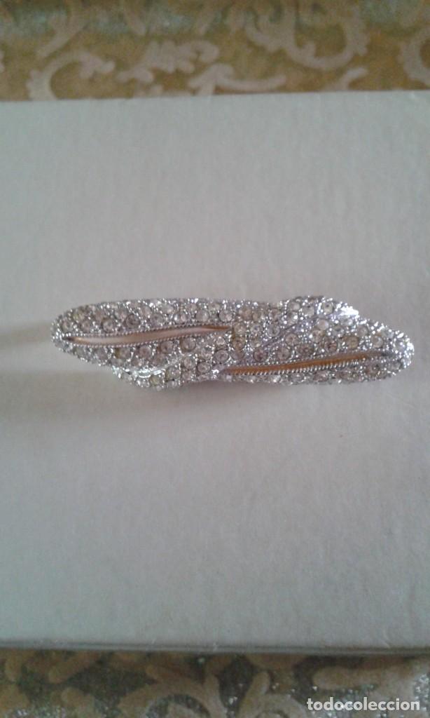 Joyeria: BROCHE CON CRISTALES O STRASS - Foto 2