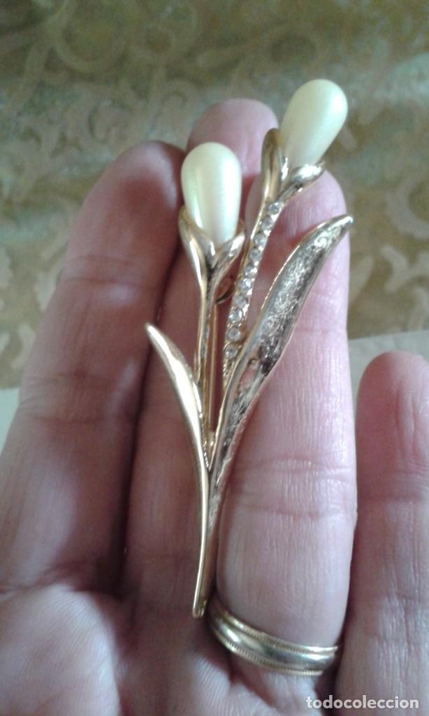 Joyeria: BROCHE CON CRISTALES O STRASS Y SIMIL PERLAS - Foto 1