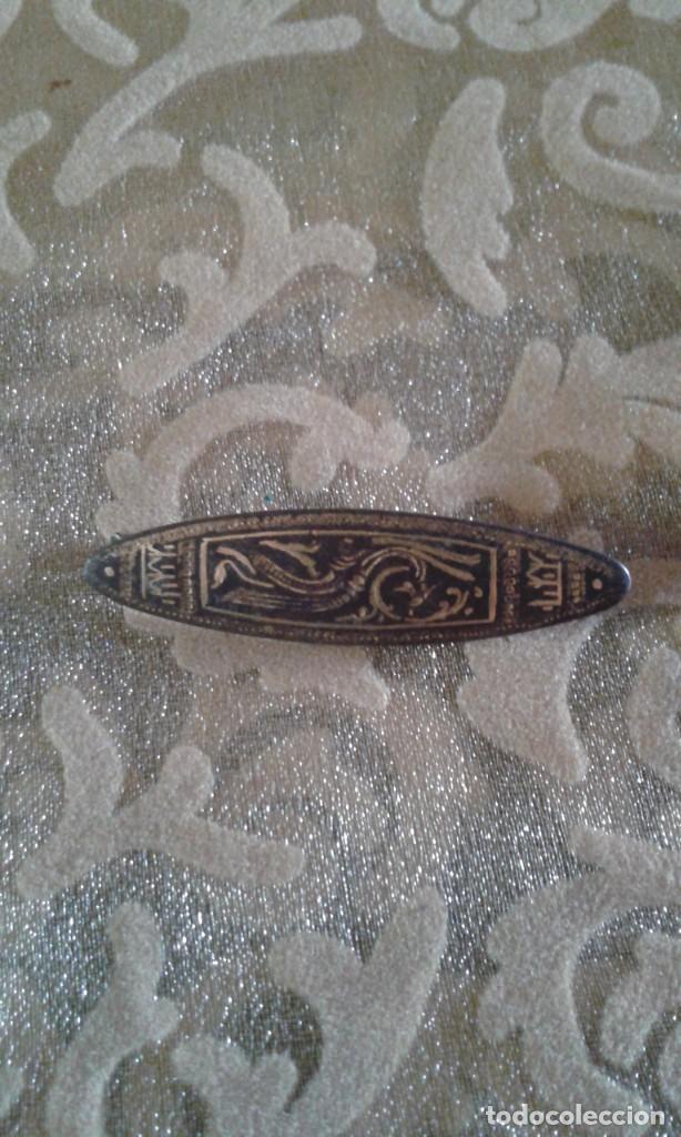 Joyeria: ANTIGUO BROCHE DAMASQUINADO - Foto 1