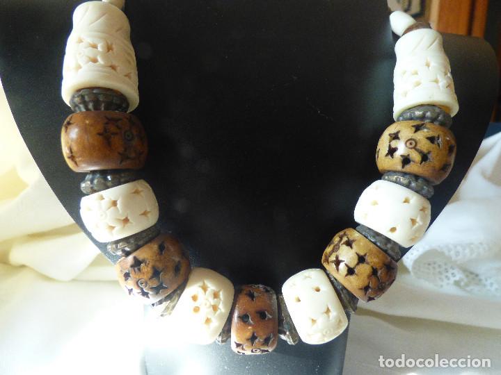 Joyeria: Collar, hueso labrado.India. - Foto 3