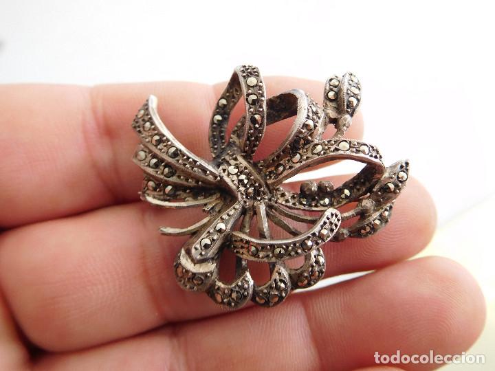 Joyeria: Broche antiguo de plata y marquesitas - Foto 1