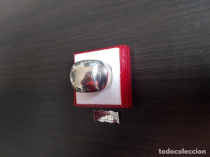 Joyeria: Gran Anillo de Plata de 1&ordf; ley --- 18,0 mm. --- - Foto 2