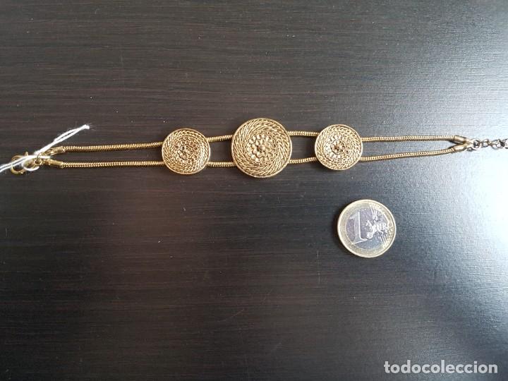 Joyeria: Pendientes y pulsera dorados - Foto 2