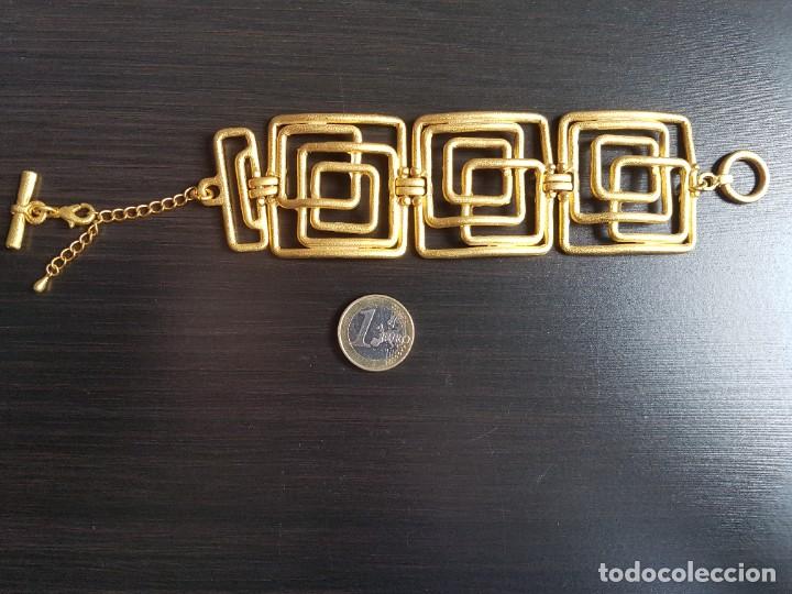 Joyeria: Pulsera grande de metal dorado - Foto 1