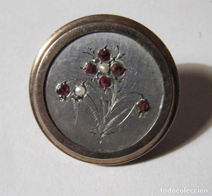 Joyeria: BRoche de ojal plata oro granates y perlas - Foto 1
