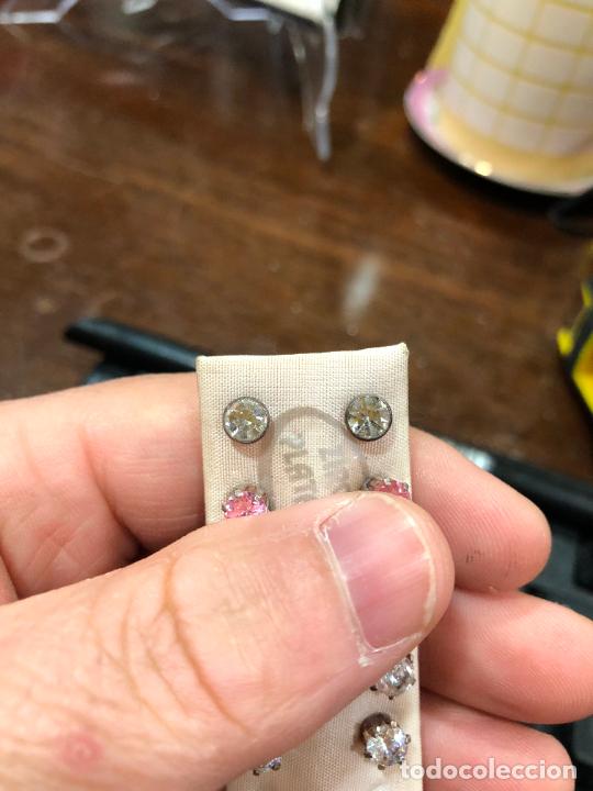 Joyeria: PAREJA D PENDIENTES DE PLATA Y CIRCONITA CENTRAL BLANCA- MEDIDA 4 MM -DESEMBALAJE DE ANTIGUA JOYERIA