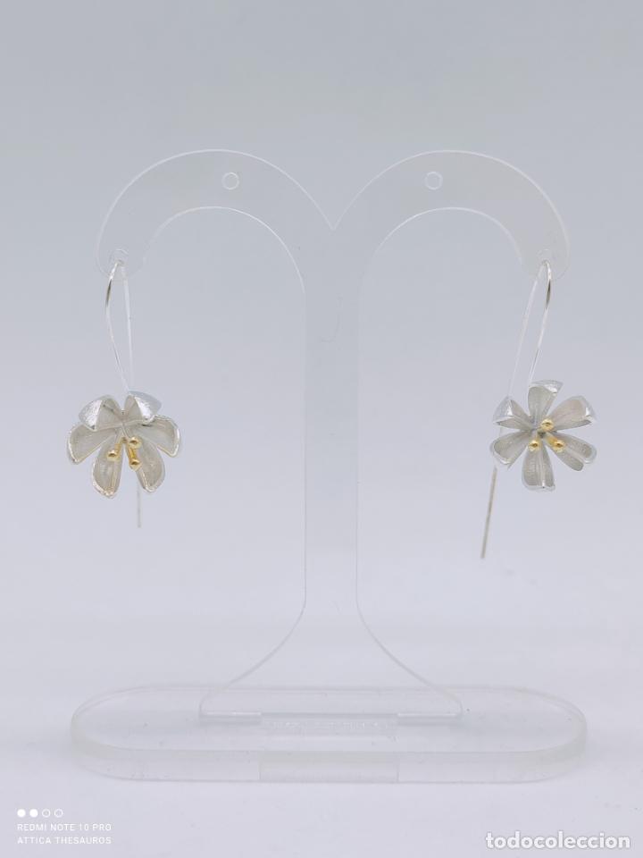 Joyeria: Originales pendientes de flor en plata de ley 925 . - Foto 4