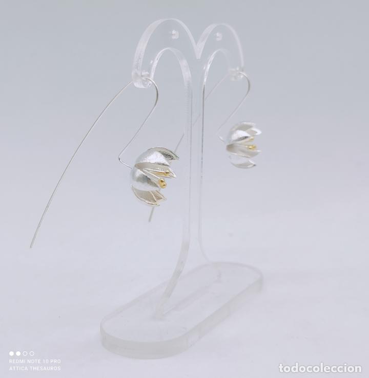 Joyeria: Originales pendientes de flor en plata de ley 925 . - Foto 5