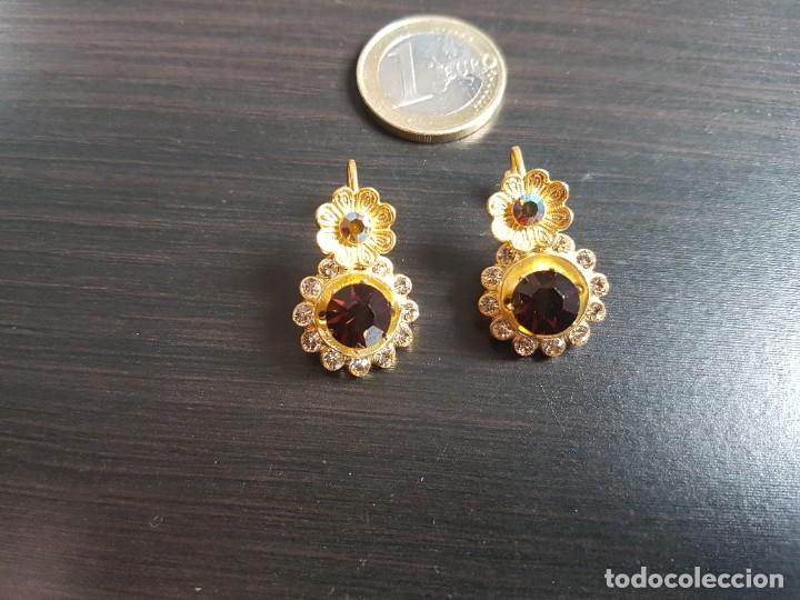 Joyeria: Pendientes Acabados en Oro con Piedras - Foto 1
