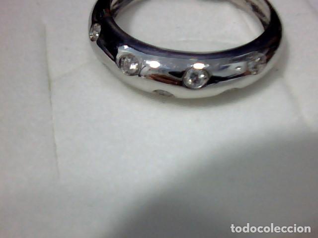 Joyeria: anillo en oro blanco 18 kts y diamantes - Foto 2