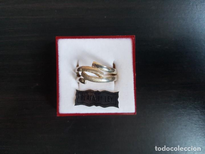 Joyeria: Anillo de Plata de 1&ordf; ley --- 17.4 mm. --- - Foto 1
