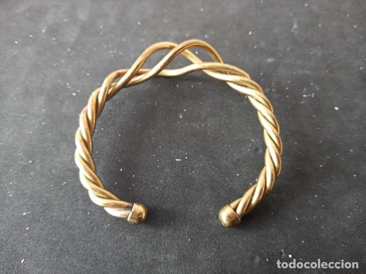 Joyeria: PULSERA ANTIGUA DORADA O BRONCE - Foto 1