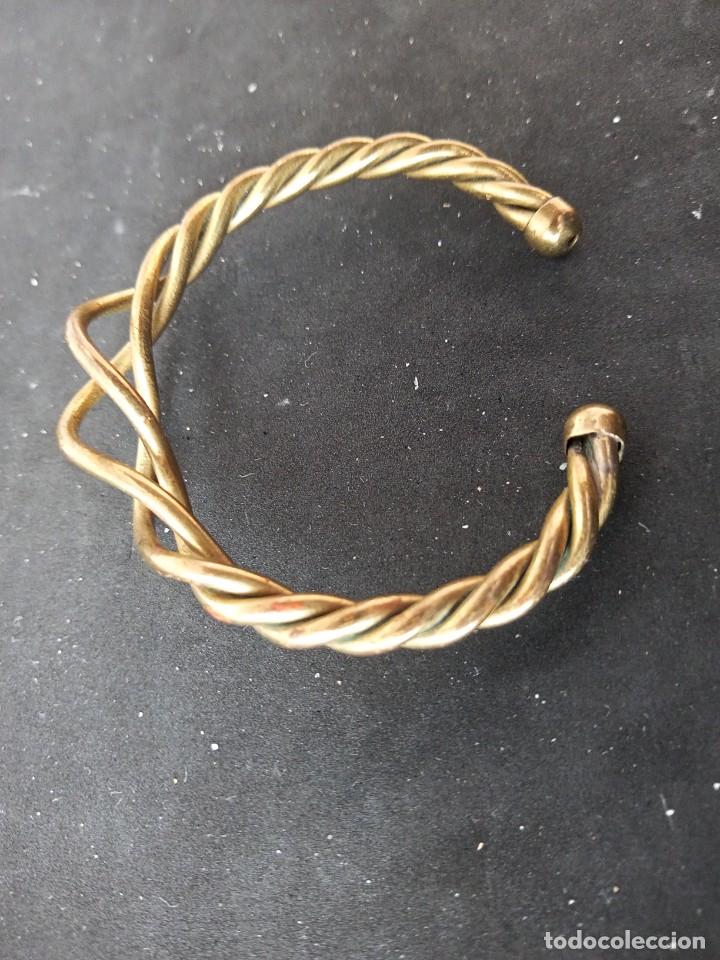 Joyeria: PULSERA ANTIGUA DORADA O BRONCE - Foto 3