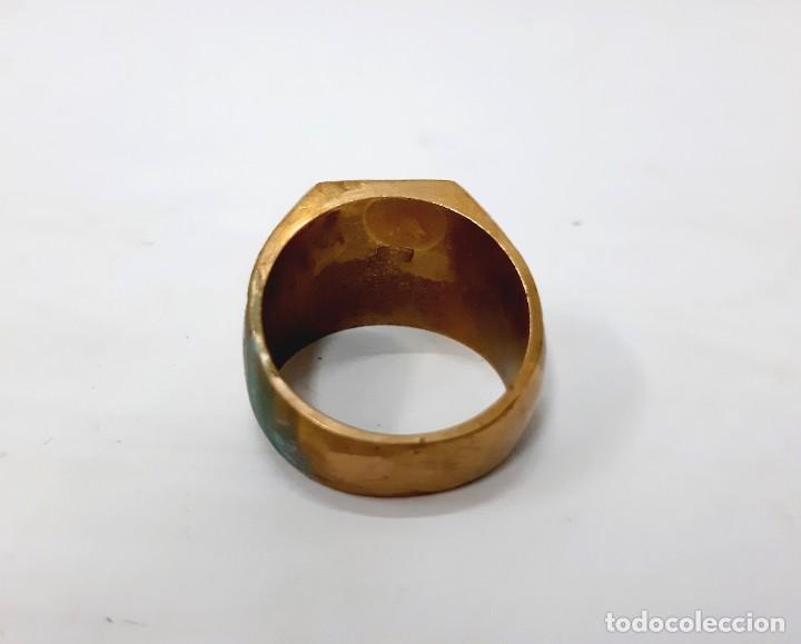 Joyeria: Anillo macho macizo de lat&oacute;n, grabado &rdquo;F&rdquo;(2.3) - Foto 3