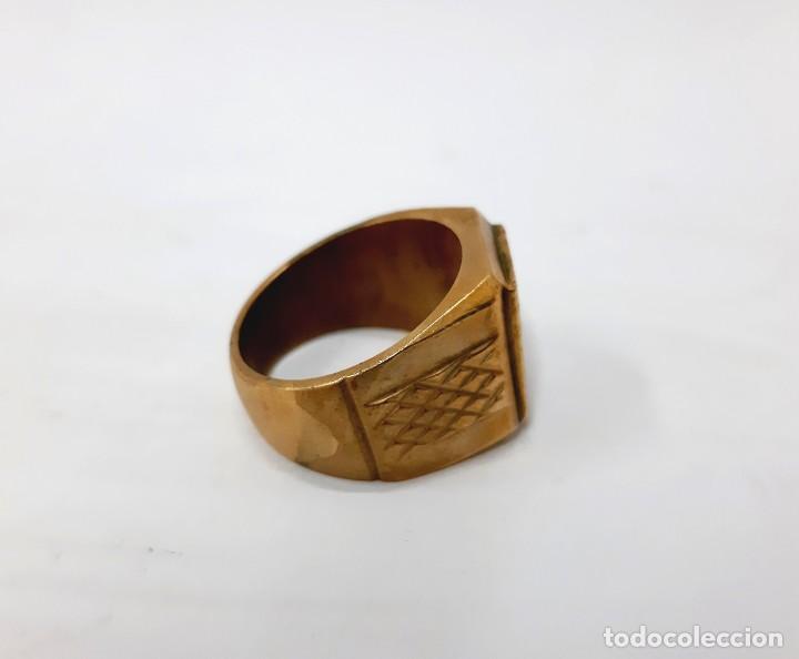 Joyeria: Anillo macho macizo de lat&oacute;n, grabado &rdquo;F&rdquo;(2.3) - Foto 4