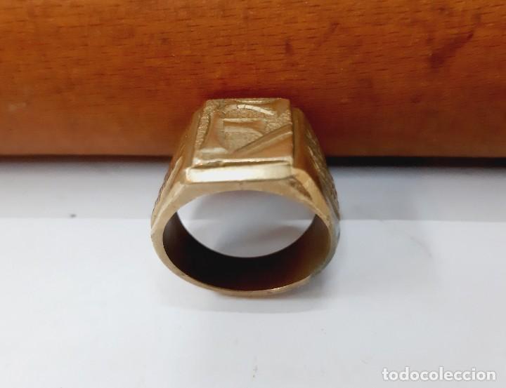 Joyeria: Anillo macho macizo de lat&oacute;n, grabado &rdquo;F&rdquo;(2.3) - Foto 6