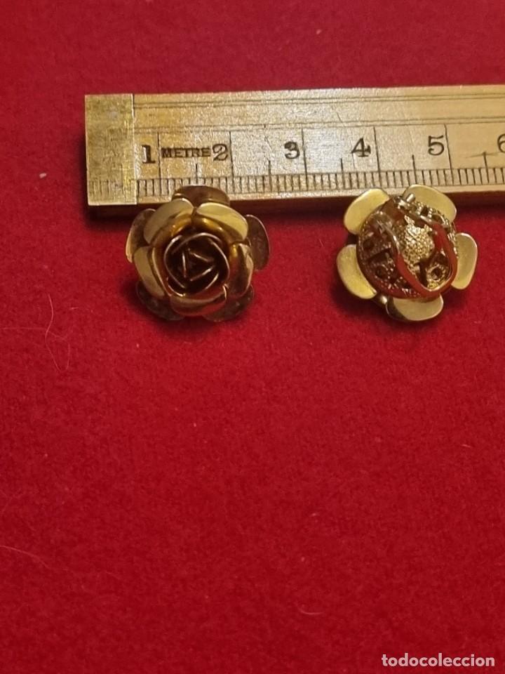 Joyeria: Pendientes dorados forma flor. - Foto 4