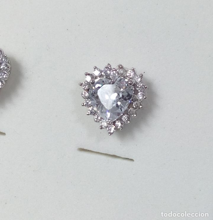 Joyeria: Pendientes con forma de coraz&oacute;n de plata de ley con circonitas - Medida 1 cm. - Foto 4