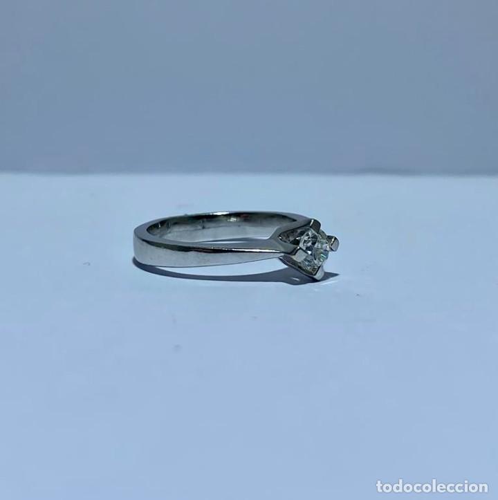 Joyeria: Anillo 4 garras con diamante - Foto 3