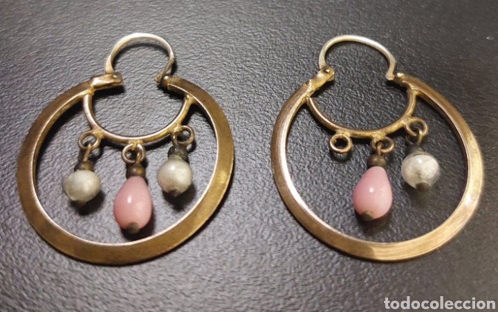 Joyeria: Pendientes antiguos de metal dorado. - Foto 7