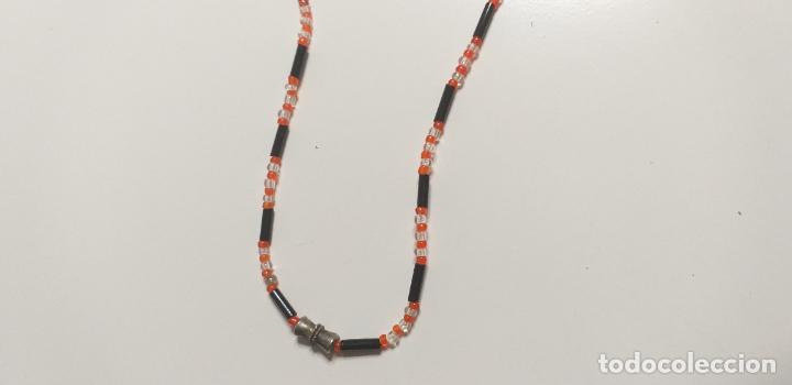 Joyeria: Collar combinaci&oacute;n de piedras rosas y canutillos. - Foto 4