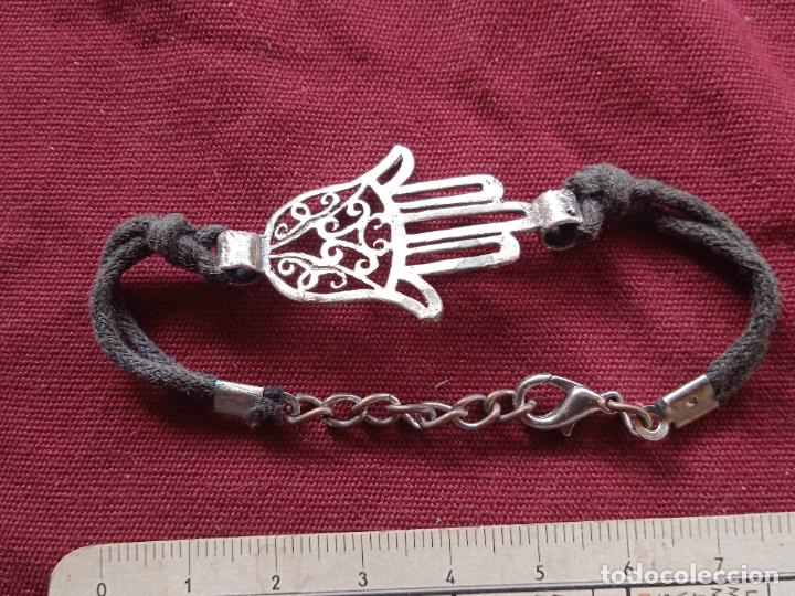Joyeria: Pulsera plateada. Mano de F&aacute;tima - Foto 1