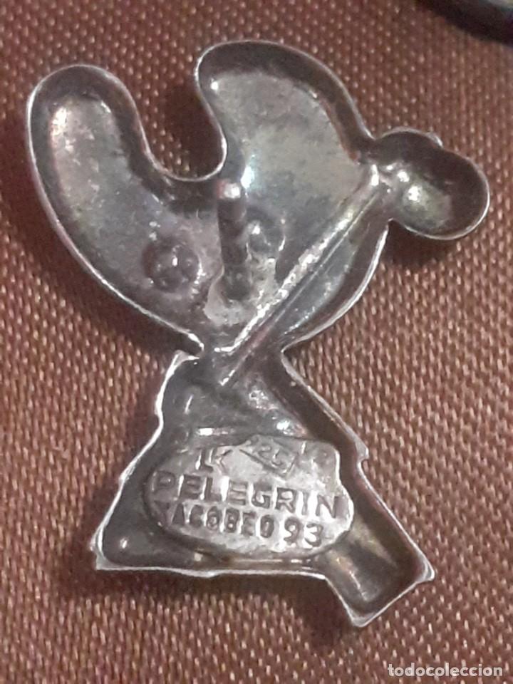 Joyeria: Pin de plata de Pelegrin del jubileo 1993 - Foto 3