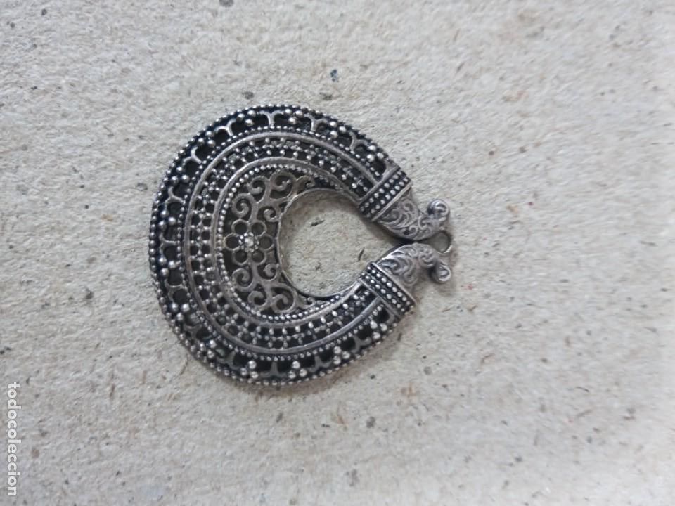 Joyeria: COLGANTE ANTIGUO DE PLATA 925. 4 ctms - Foto 1