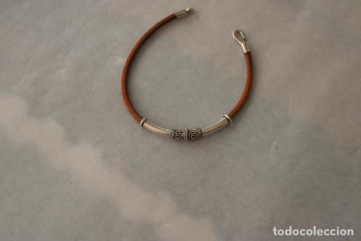 Joyeria: pulsera de cuero y plata de ley 925 - Foto 2