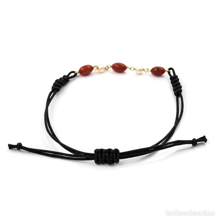 Joyeria: Pulsera con Corales Naturales, Perlas y Oro 18k Cierre Macram&eacute; Ajustable - Foto 3