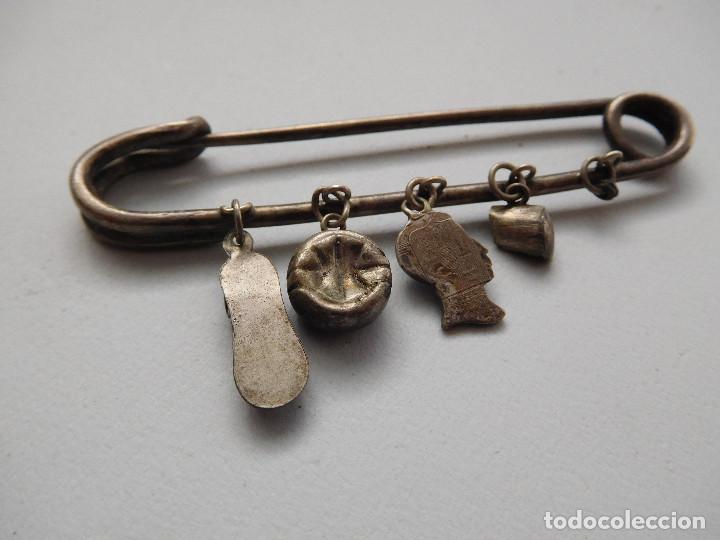Joyeria: Broche o imperdible de plata con colgantes - Foto 5