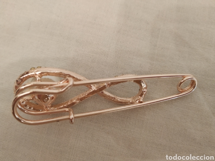 Joyeria: Broche comprado en boutique marbella - Foto 2