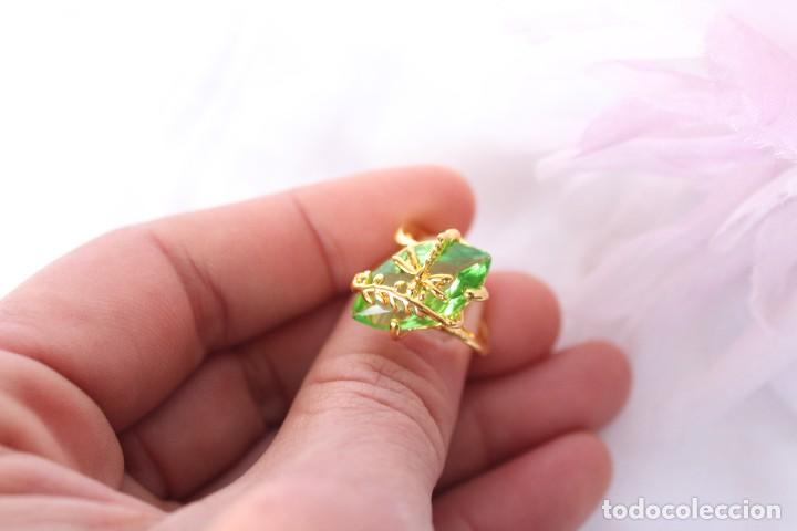Joyeria: ANILLO LIBELULA SOBRE BELLA ESMERALDA CREADA - Foto 1
