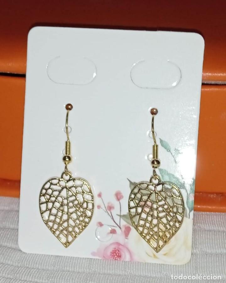 Joyeria: PENDIENTES HOJA DORADA BISUTER&Iacute;A - Foto 1