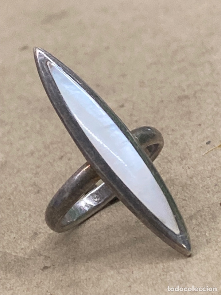 Joyeria: Anillo de plata y n&aacute;car/SORT 04 - Foto 1