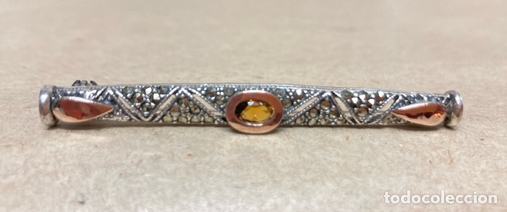 Joyeria: BROCHE ART DECO EN PLATA, ORO Y MARQUESITAS. CIRCA 1930 - Foto 2