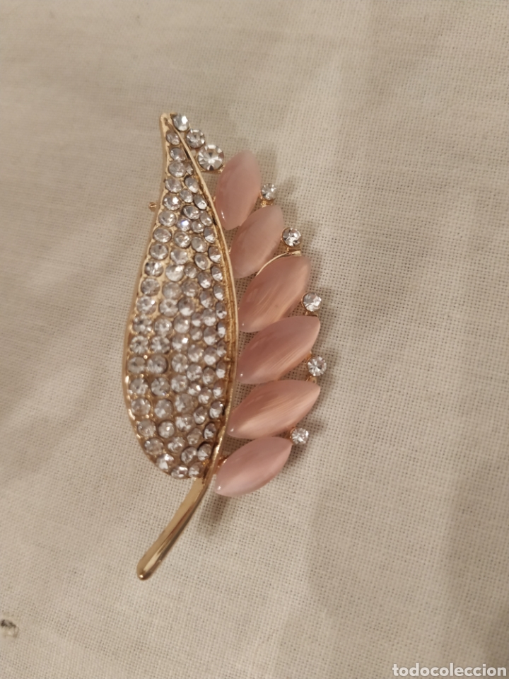 Joyeria: Broche comprado en boutique cordobesa - Foto 3