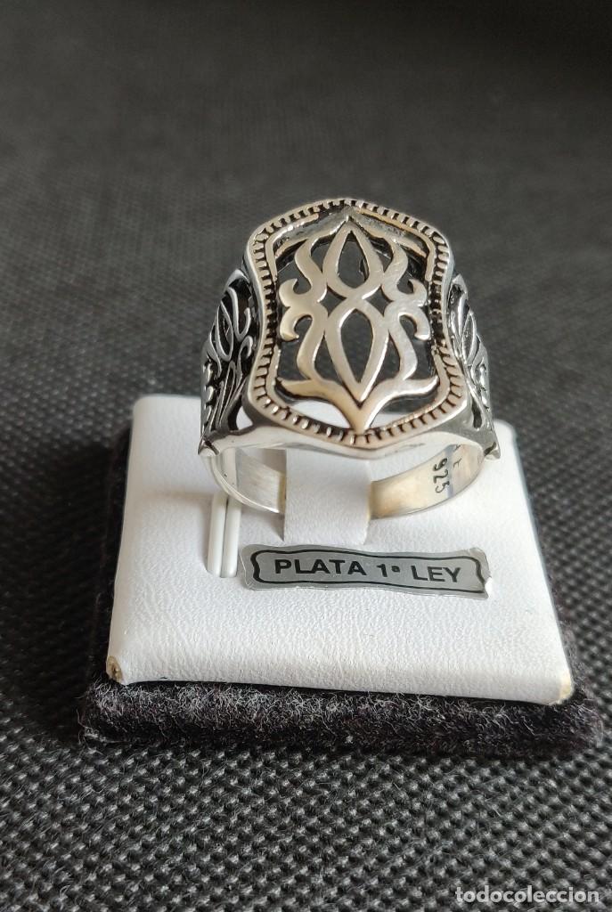 estudio Manhattan pedestal anillo de hombre labrado de plata de ley 925 . - Comprar Anillos Antiguos  en todocoleccion - 316317158