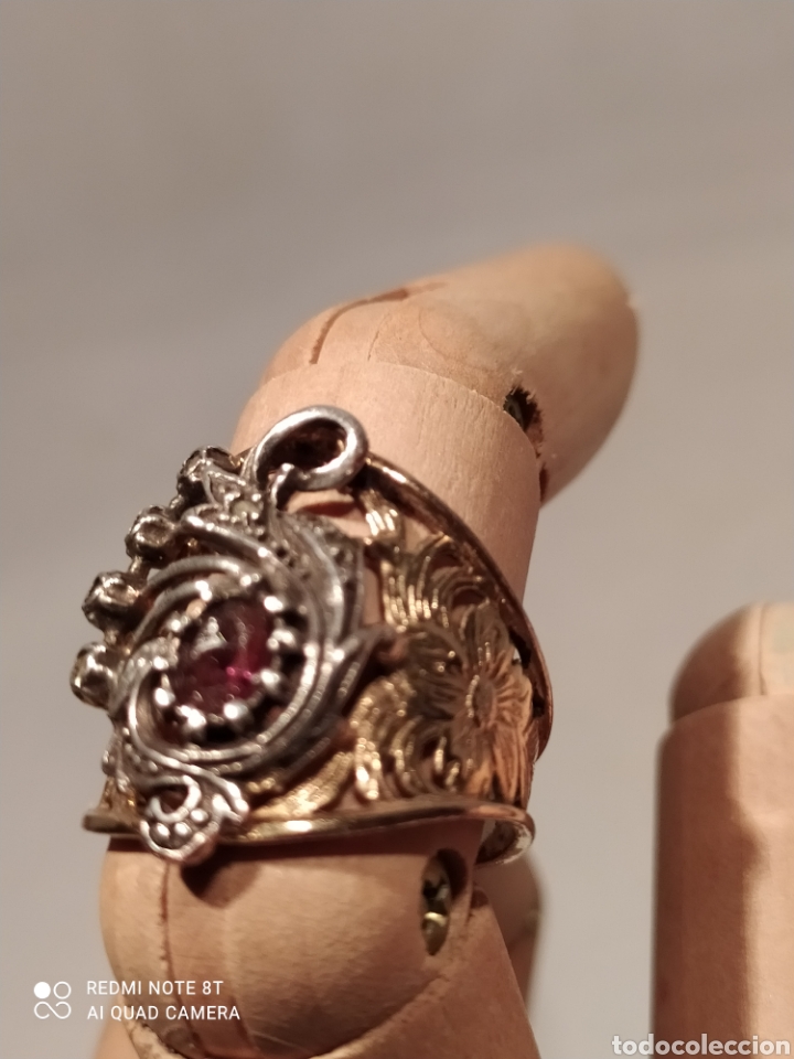 Joyeria: Anillo de plata dorada y granate. - Foto 6