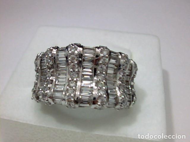 Joyeria: anillo oro blanco 18 kts y diamantes - Foto 1