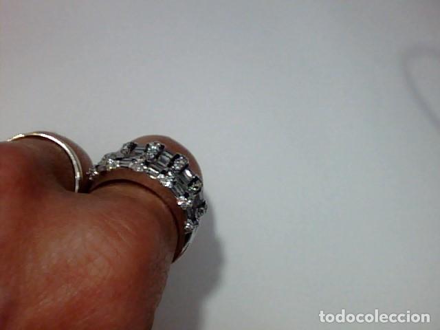 Joyeria: anillo oro blanco 18 kts y diamantes - Foto 3
