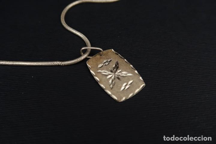 Joyeria: Antiguo Colgante con Cadena de Plata - Foto 4