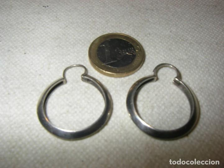 Schmuck: Antiguos pendientes de plata.