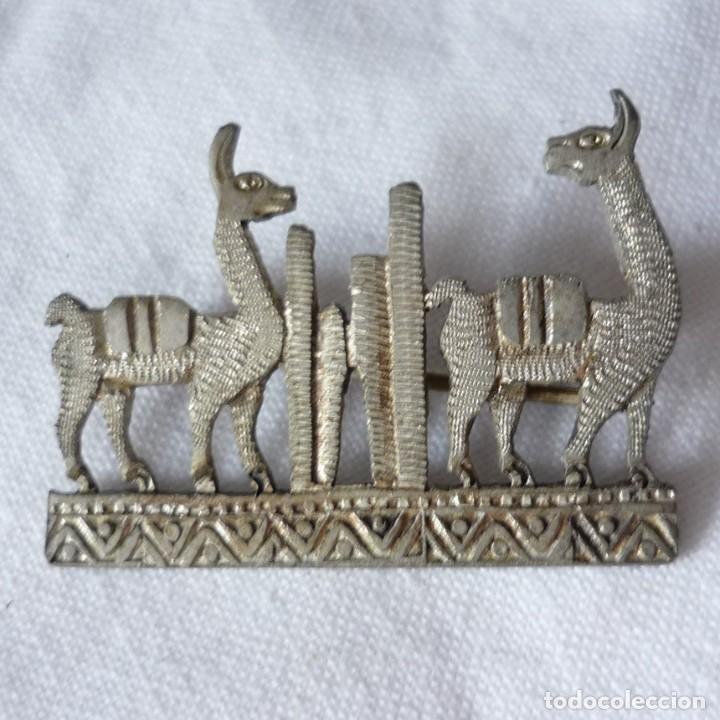 Joyeria: Broche de plata repujada llamas en desierto - Foto 2