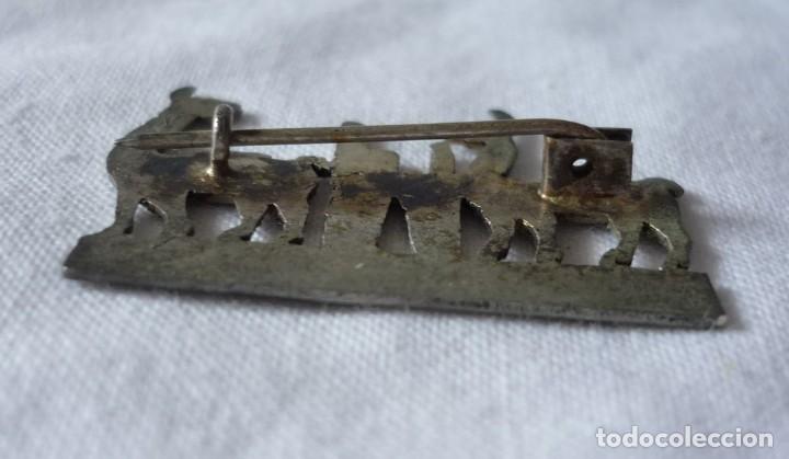 Joyeria: Broche de plata repujada llamas en desierto - Foto 4