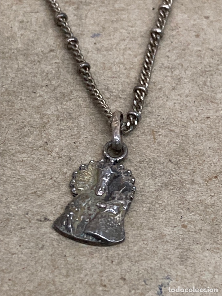 Joyeria: Colgante y cadena de plata religioso - Foto 2
