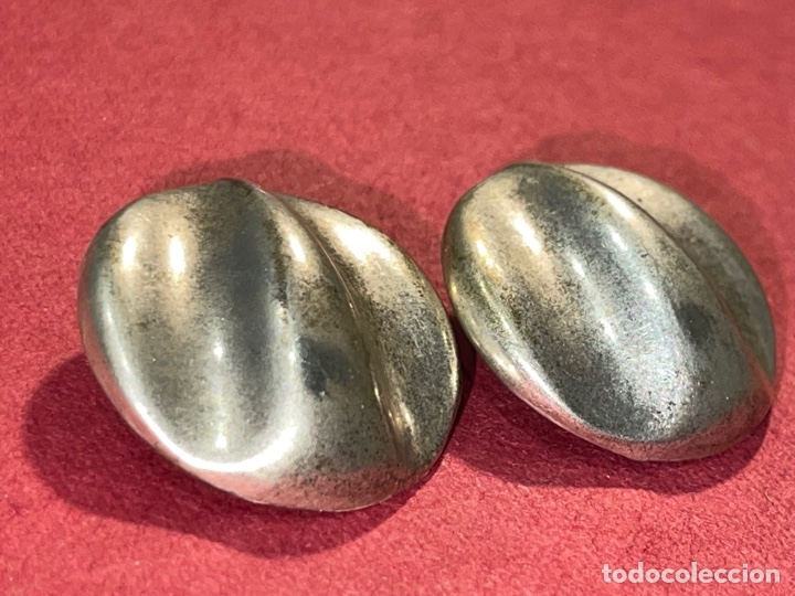 Schmuck: Pareja de pendientes de dise&ntilde;o a&ntilde;os 70