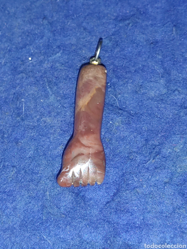Joyeria: Colgante mano o dije tallada en jaspe. - Foto 1